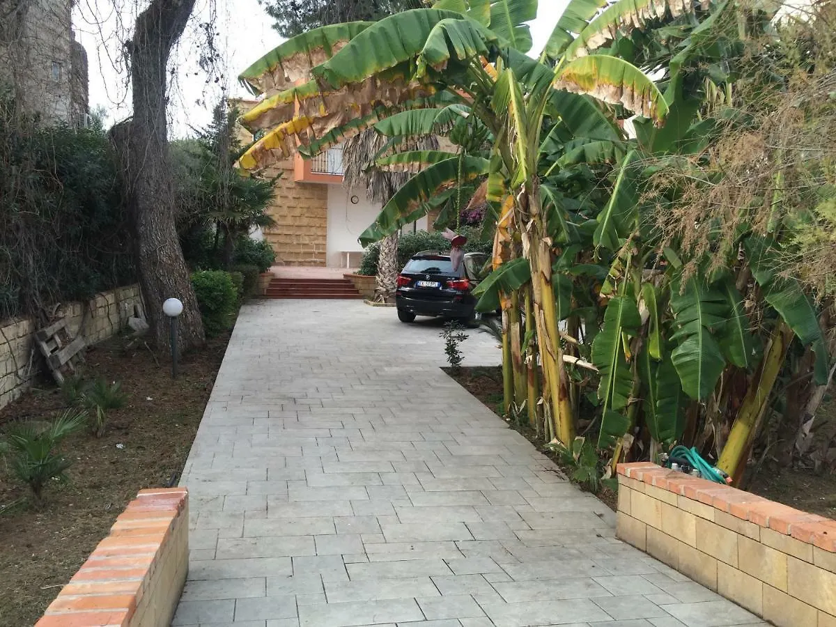 Appartamentino in villa sul mare Lido di Noto Appartamento